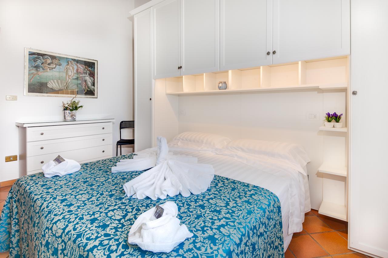 Hotel Villa Laura Rimini Dış mekan fotoğraf